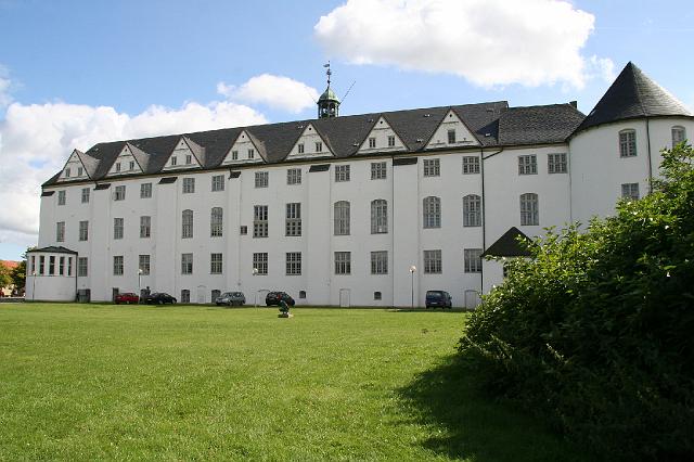 93 Schlossansicht von hinten.jpg